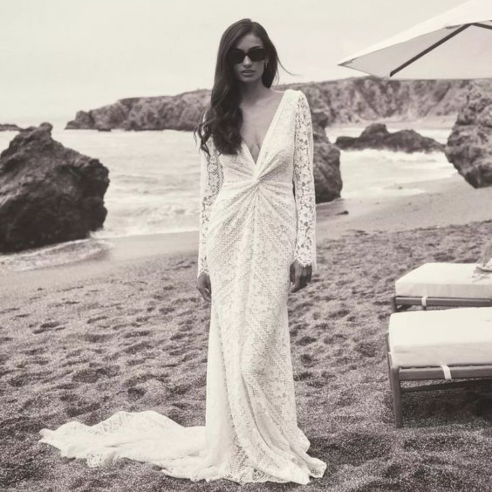 BHLDN Rish Carina Wedding Gown Size 14 Lace Long Sleeve